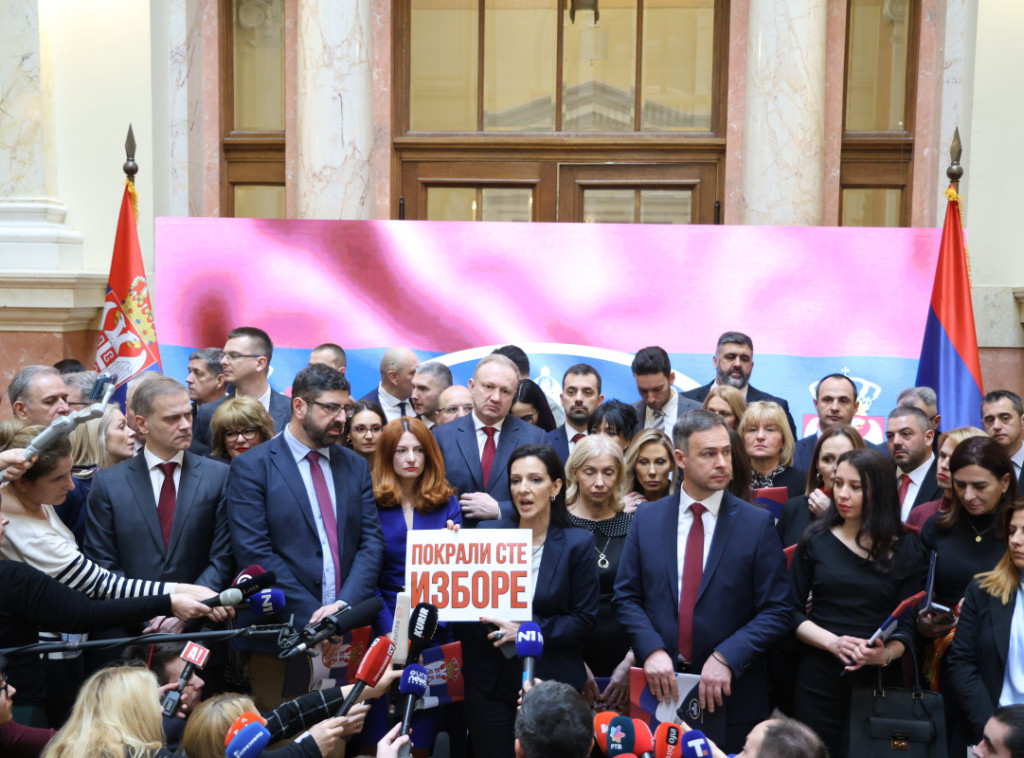 Zašto može Niš, a ne može Beograd: Kako je podela zbog bojkota u opoziciji postala težak balast na lokalnim izborima