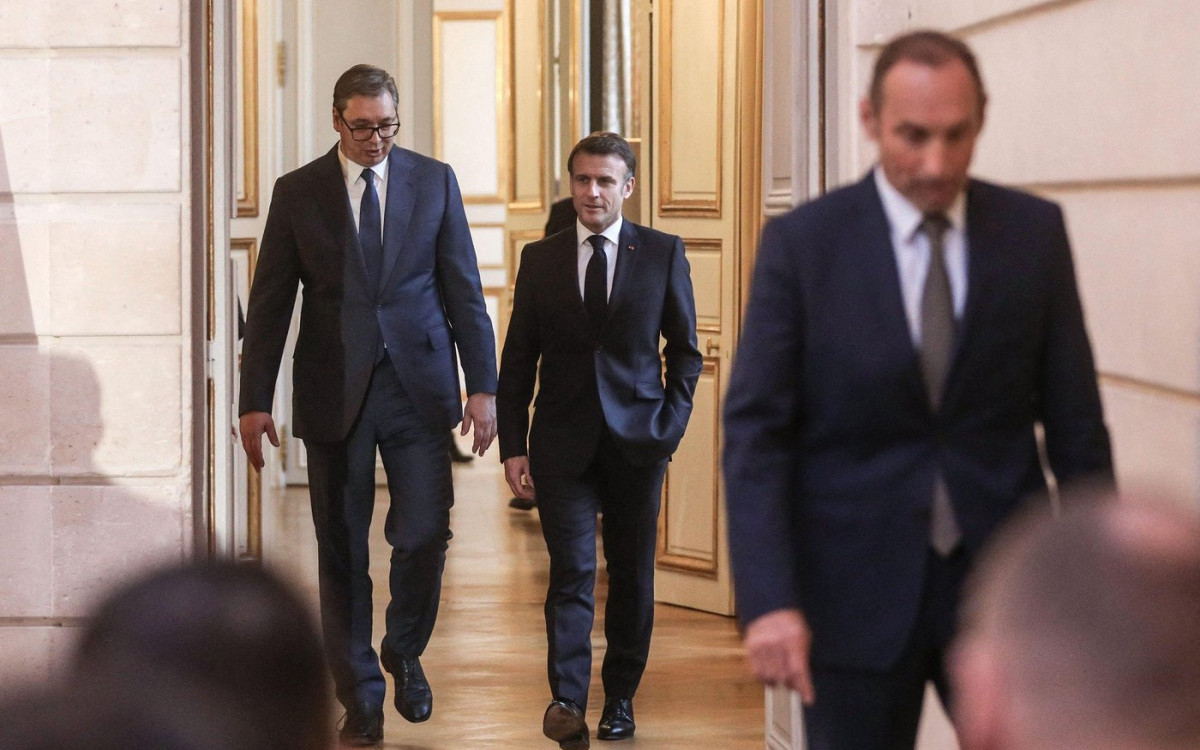 Vučićev "rafalni" zaokret na Zapad: Šta stoji iza priče o strateškom savezništvu sa Francuskom