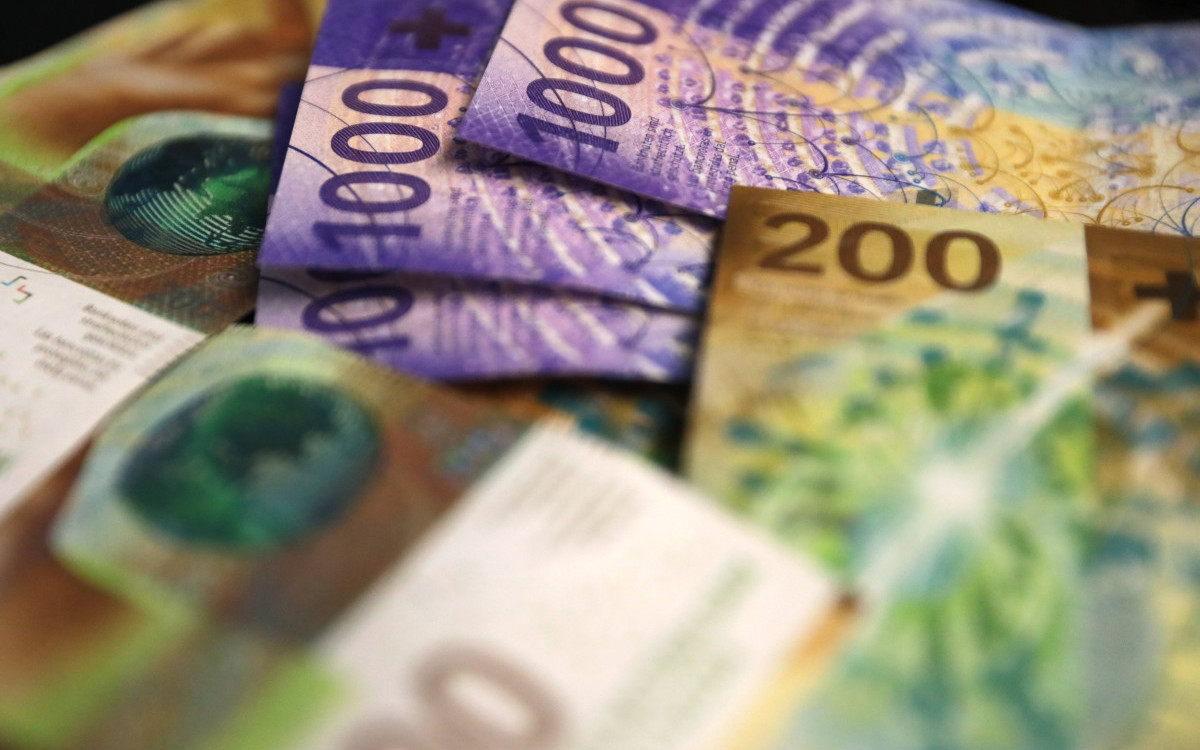 Švajcarska zamrzla rusku imovinu u vrednosti od 5,8 milijardi franaka