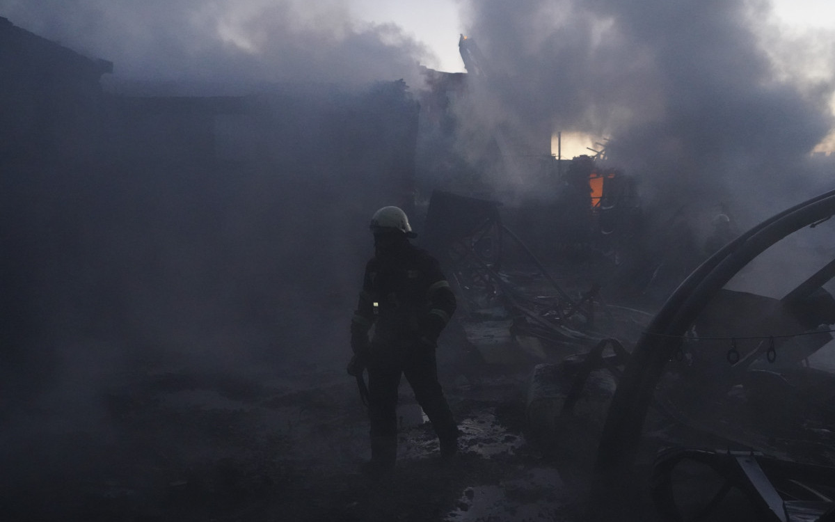 Rusi granatiraju Harkov, stanovništvu naređeno da se evakuiše