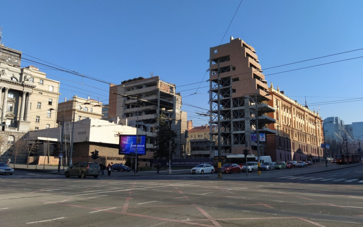 Jovanović: Vlada poklanja srušenu zgradu Generalštaba u Beogradu američkim firmama