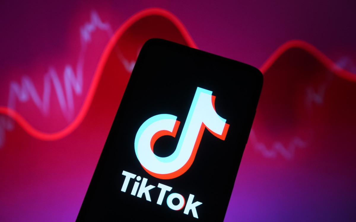 Zašto TikTok "ide na blok": Šta se krije iza potencijalne zabrane poznate aplikacije u SAD